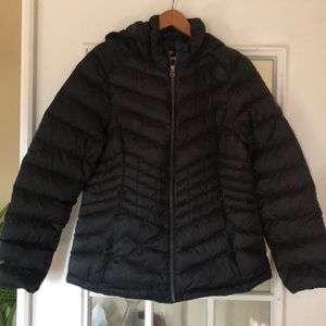 Women’s packable black coat